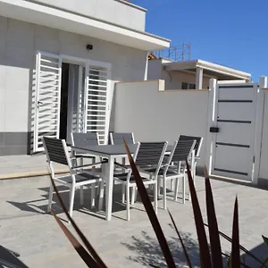 villa-sole-mare-self-check-in.it-romehotels.com/